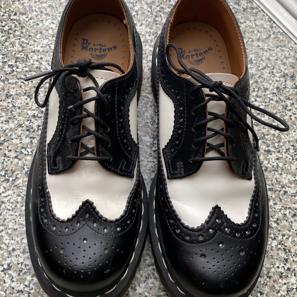 Doc Martens "tuxedo" dress shoes - Picture 3 of 13
